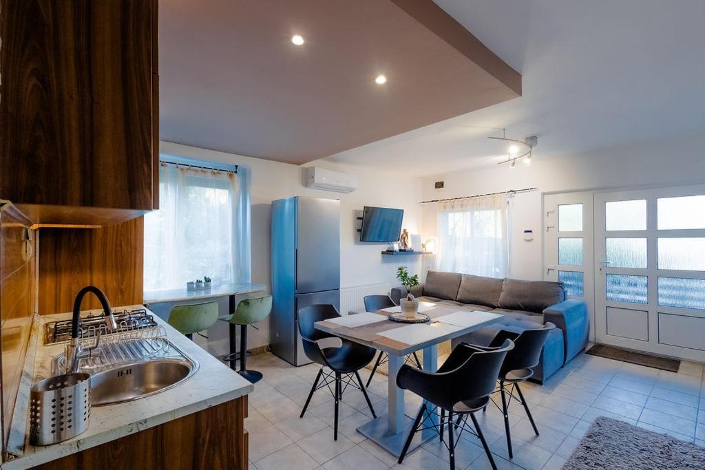 Fatima apartman Siófok Esterno foto